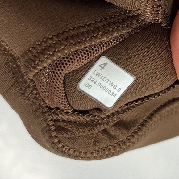 Lululemon NWT Align Tank Top Java - Picture 8 of 8